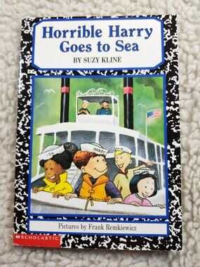 Horrible Harry Goes to Sea Suzy Kline Scholastic Paperback 2003 Children Early
